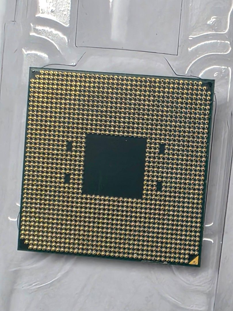 AMD RYZEN 5 ,5600X CPU462251705060577281