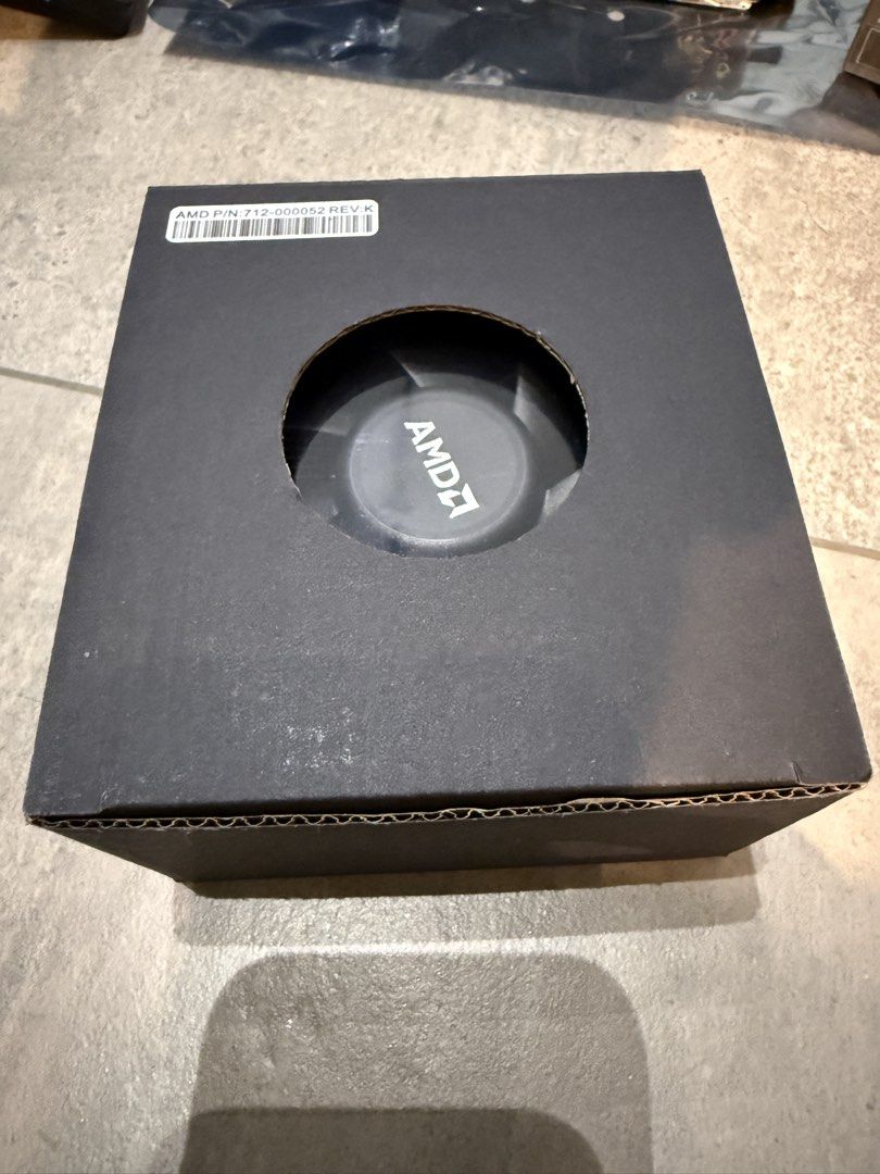 AMD Stock CPU Cooler462245167346503680