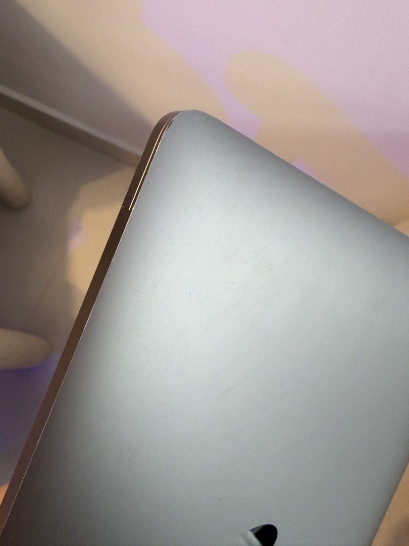 2021 Apple MacBook Air - Silver462136390955847682