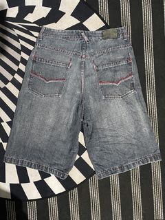 (Category: ) located in . Submitted by thrftfnds (Listing ID 1439461244, Image 1). Description: .
