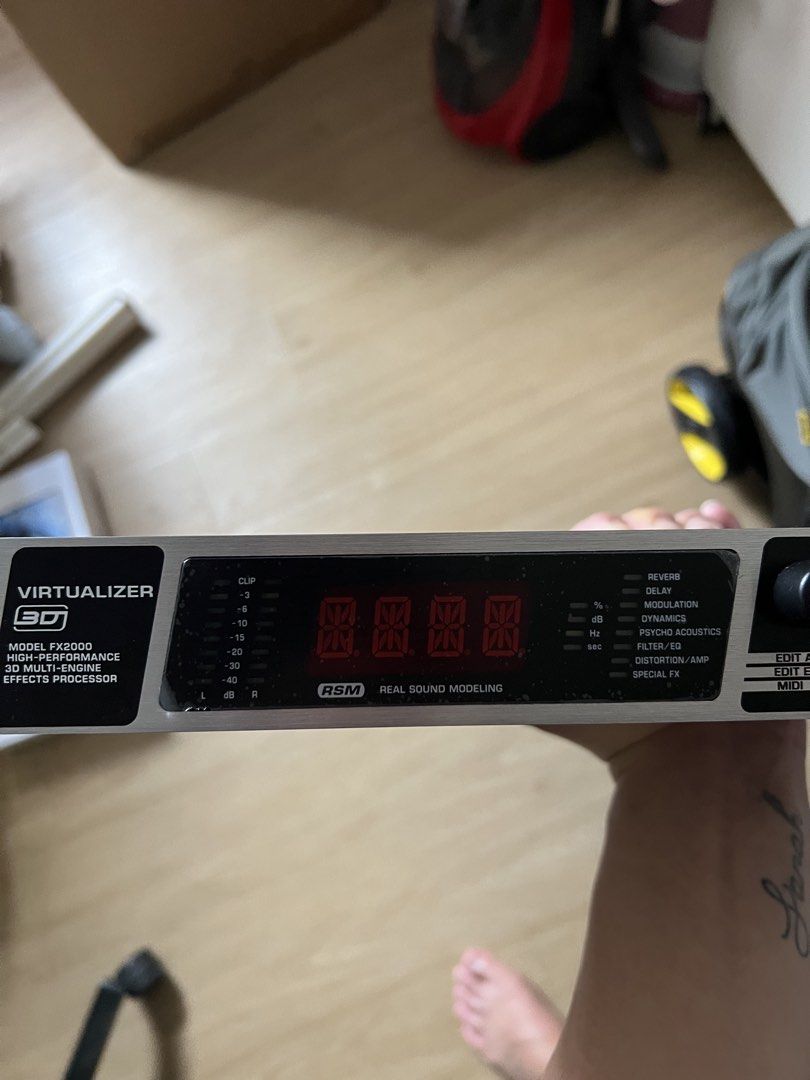 Behringer Virtualizer 3D FX2000 Effects Processor468903179794534403