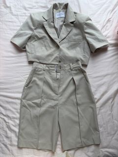 （分類：）位於 。 由 rheaaa129 提交（商品編號 1439438806，圖片 1）。簡介： 。