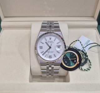 (Category: ) located in . Submitted by the.lnib.watch (Listing ID 1439589217, Image 1). Description: .