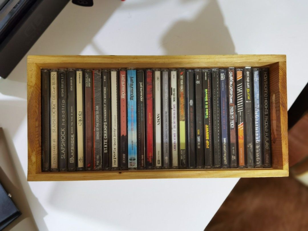 CD Storage (Category: Storage Boxes & Baskets) located in Manila. Submitted by daying08 (Listing ID 1439566137, Image 3). Description: CD STORAGE (PRE-LOVED) 🚫 CDs NOT INCLUDED PRICE: 350 PESOS EACH DIMENSIONS: 5.5in x 12in x 7.5in CAN FIT 27 CD JEWEL CASE SAMPALOC MANILA AREA.