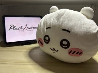 (Category: ) located in . Submitted by plushluweez (Listing ID 1439536804, Image 1). Description: .
