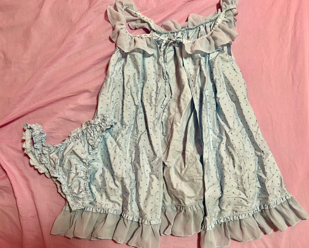 Chouchou Sabrina Babydoll Set (Category: Sets or Coordinates) located in Cavite. Submitted by cindzquette (Listing ID 1439604636, Image 1). Description: No flaws/issues Pm if interested Payment: gcash/paymaya Courier: ggx.