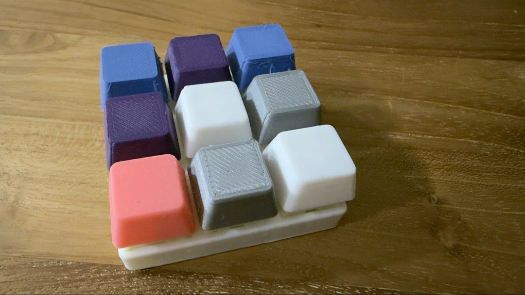 Custom Clicker Fidget Keyboard- Various Colors, Hobbies & Toys ...