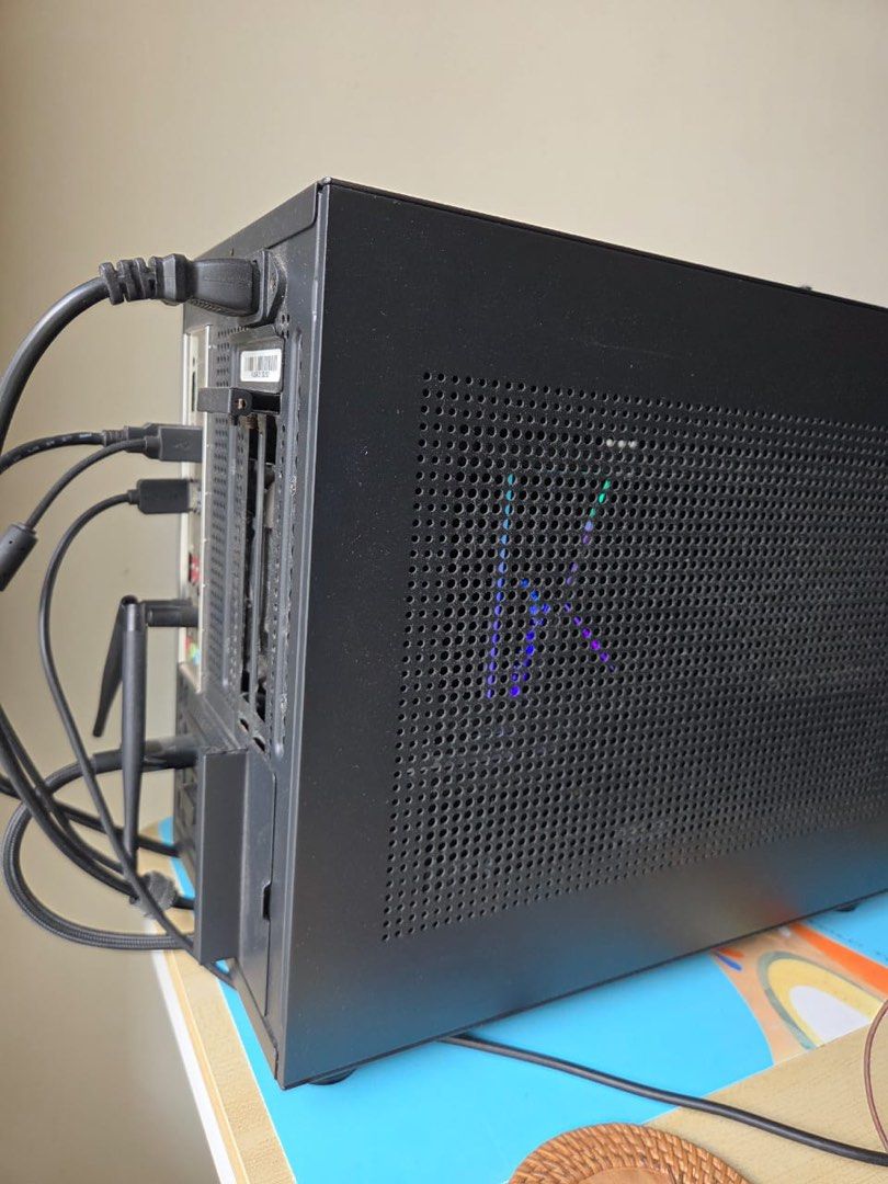 Custom Mini-ITX Gaming PC461986872564142082