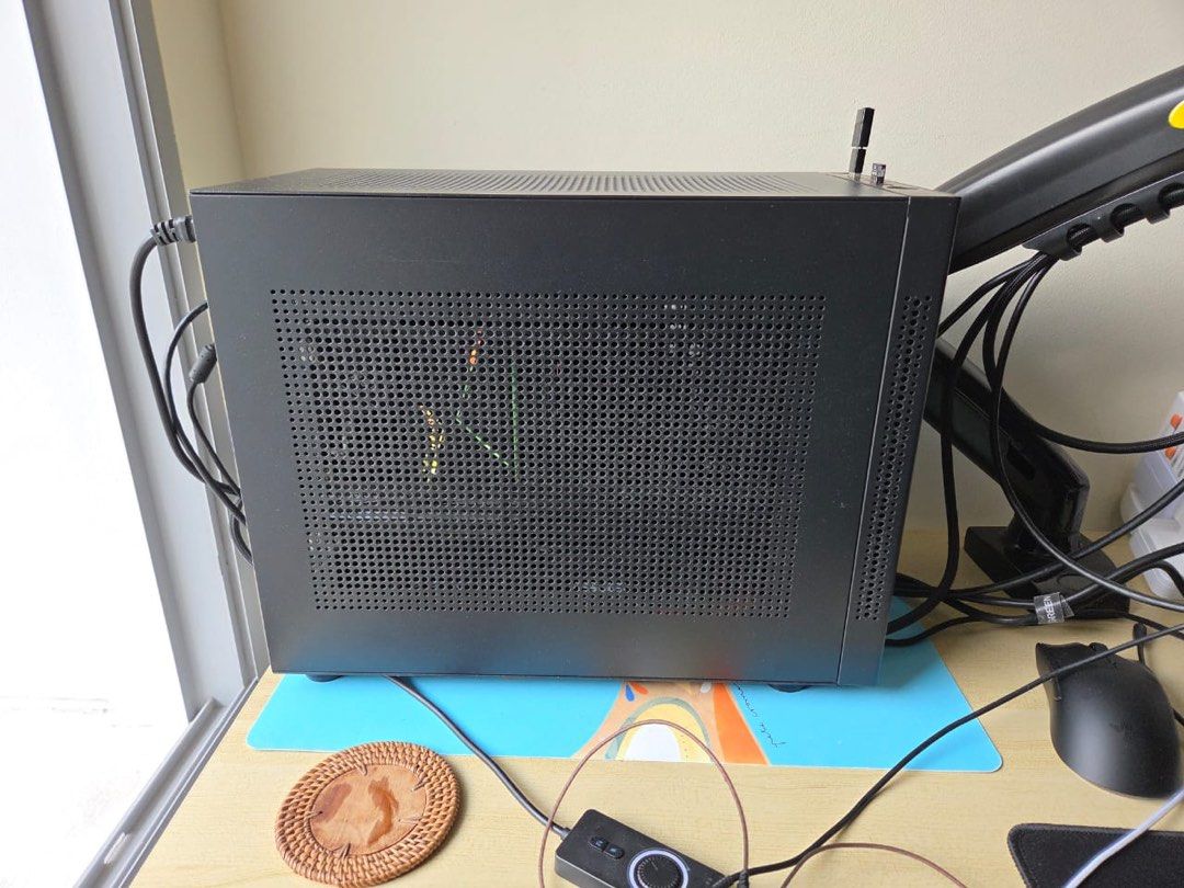 Custom Mini-ITX Gaming PC461986872564142083