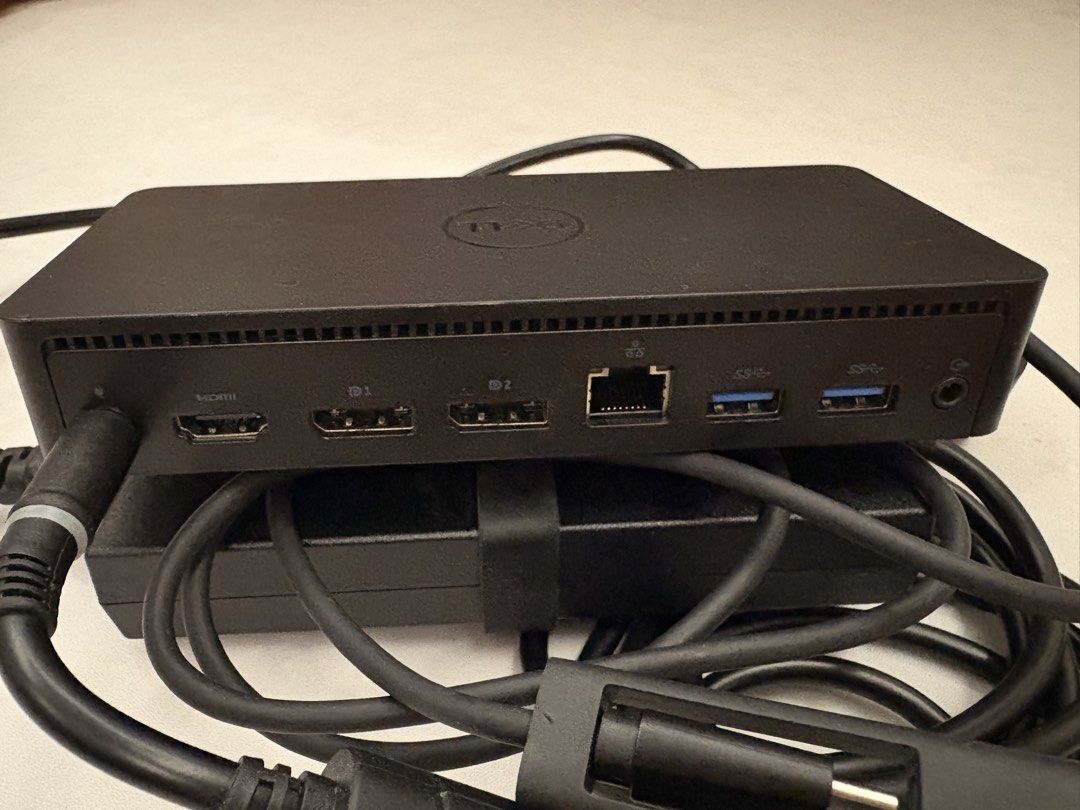 Dell Docking Station - Multiple Ports462128879701872641