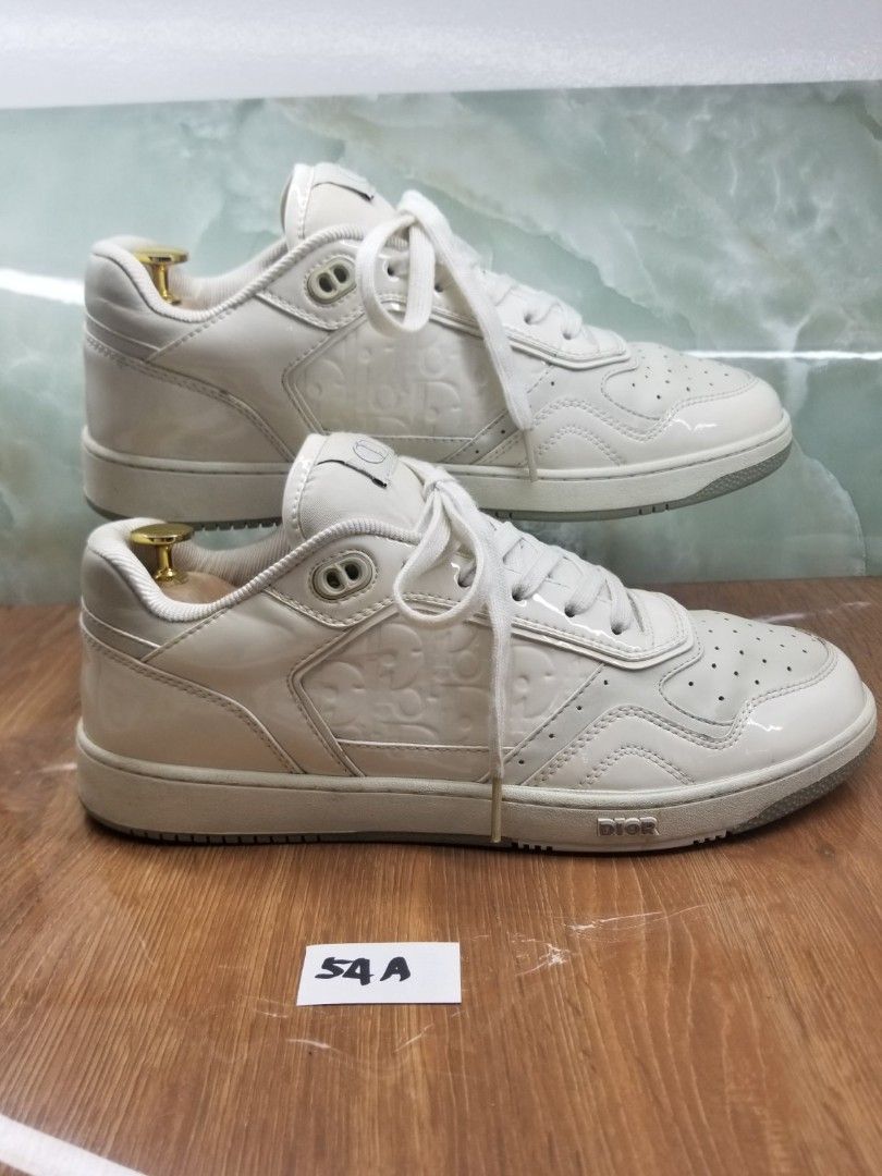 SALE LP NA Dior sneakers 42-42.5 (Category: Sneakers) located in Quezon City. Submitted by lykpossession (Listing ID 1439522312, Image 3). Description: 44 on tag runs small Ask first if available.