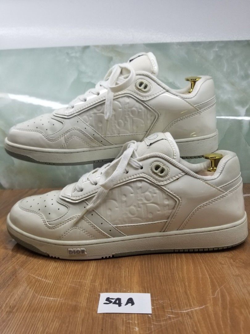 SALE LP NA Dior sneakers 42-42.5 (Category: Sneakers) located in Quezon City. Submitted by lykpossession (Listing ID 1439522312, Image 2). Description: 44 on tag runs small Ask first if available.