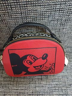 (Category: ) located in . Submitted by vrenaussiegoods (Listing ID 1439492735, Image 1). Description: .