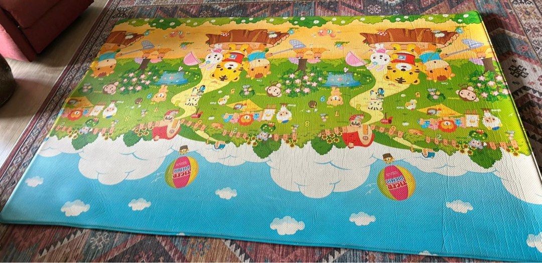 Double-Sided Play Mat - Alphabet & Cartoon Design, Babies & Kids ...