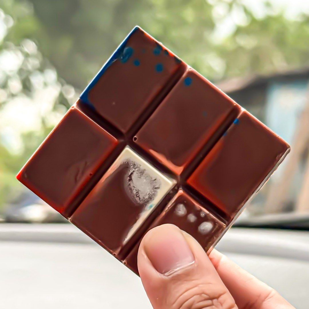 Dubai Chocolate Square Bar Molder (Category: Other Kitchenware & Tableware) located in Antipolo. Submitted by maetiamson (Listing ID 1439447960, Image 2). Description: - half the size of Fix Dubai Chocolate - eight rectangular cavities. - Individual bar size: 60mm x 60mm x 16mm. - Mold size: 275mm x 175mm x 24mm. - Lightweight: 63g. - 5 pcs left - sold per piece.