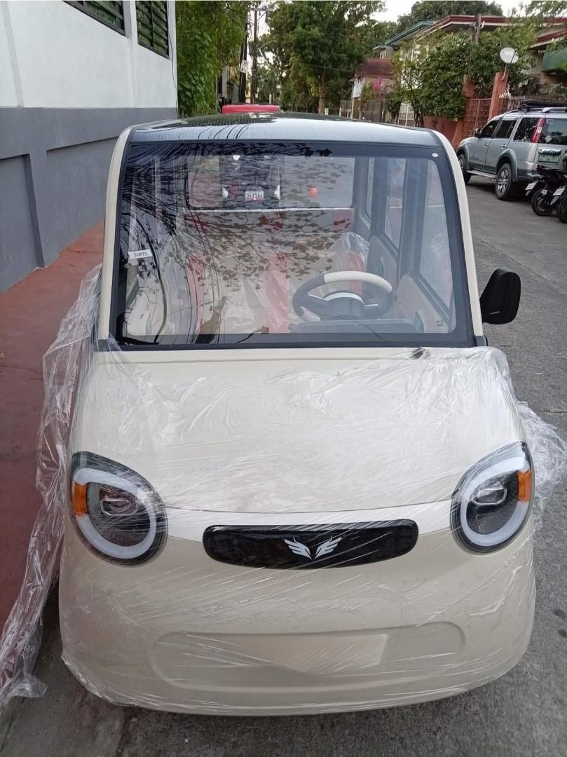 Electric Car With AC & Built-in Solar (Category: Electrical, Adaptors & Sockets) located in Caloocan City. Submitted by inoj_bodega (Listing ID 1439543943, Image 2). Description: Pinakamurang 4 Doors Electric Car with AC & Built-in Solar 😱😍 🤩 E-CAR 4DOORS WITH AC & SOLAR🤩 ✅ COD ✅ CREDIT CARD ✅ HOMECREDIT NEED PUMUNTA SA WAREHOUSE SA MARIKINA 1500w Permanent Magnet Synchronous Motor Dual 18 tube Controller 400-10 Vacuum Aluminum Wheel Four Whe