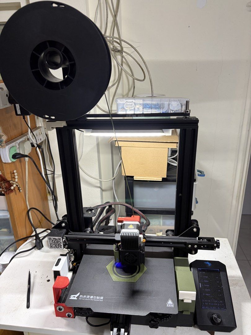 Ender 3 - V2 3D Printer462361655708887041