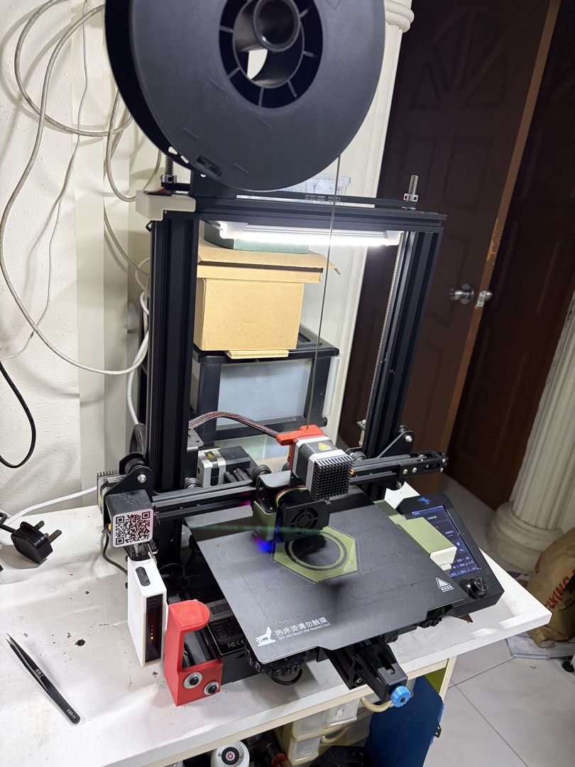 Ender 3 - V2 3D Printer462361655708887043