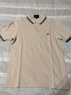 （分類：）位於 。 由 prettyflacko197 提交（商品編號 1439565762，圖片 1）。簡介： 。