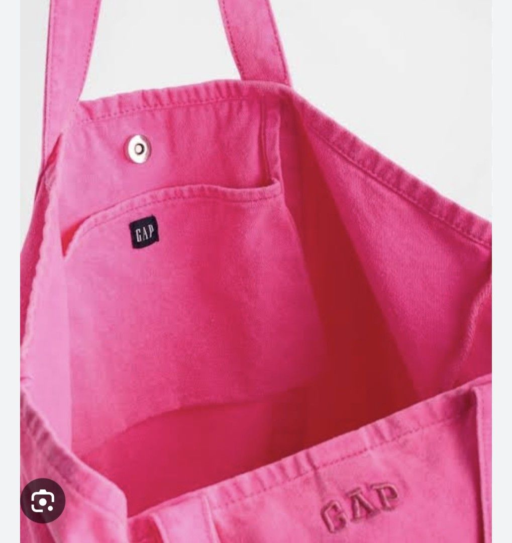 Gap Logo Tote bag (neon pink) (Category: Tote Bags) located in Taytay. Submitted by misspol (Listing ID 1439578351, Image 2). Description: 100% original and new from Canada onhand Canada arrival June 1st week large tote.