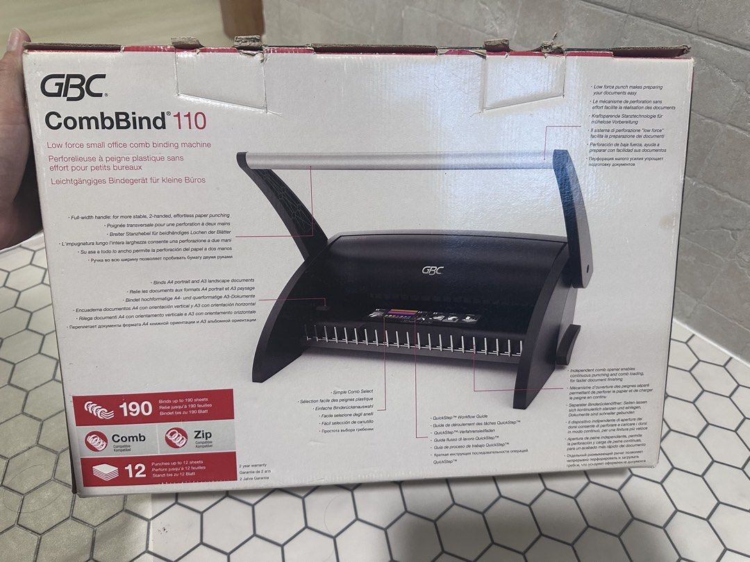 GBC CombBind 110 Binding Machine462139191502448642