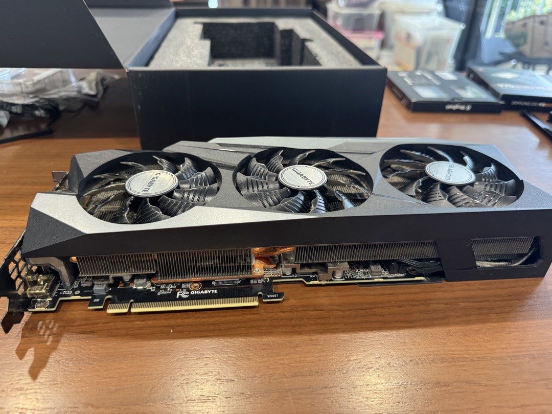 Gigabyte Gaming RTX 3080 OC462360698296750084