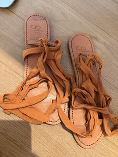 (Category: ) located in . Submitted by activewearr (Listing ID 1439524361, Image 1). Description: .