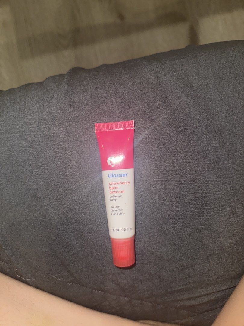Glossier Strawberry Balm Dotcom (Category: Makeup) located in Makati City. Submitted by stallionmegx (Listing ID 1439507912, Image 1). Description: - Glossier Strawberry Balm Dotcom - Nourishing lip balm - 15 ml / 0.5 fl oz Js swatched.