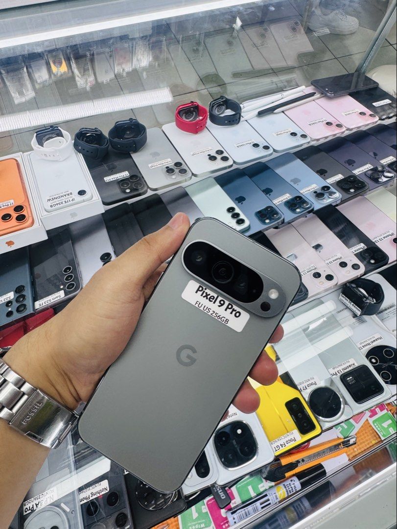 Google Pixel 9 Pro 256GB Openline US Variant (Category: Google Pixel) located in San Juan City. Submitted by Khalidmgdla08 (Listing ID 1439586044, Image 2). Description: FOR SALE | TRADE/SWAP Price: 36,999 On hand: Pixel 9 Pro✔️ 256GB ✔️ OPENLINE ✔️ US Variant ✔️ 100% Original ✔️ 99% Makinis ✔️ 99% Smooth ✔️ NOT REFURB ✔️ NO HIDDEN ISSUES ✔️ NEVER BEEN REPAIRED ✔️ TEST TO SAWA✔️ FREE 3-UTOOLS ✔️ ANY MODEL OF IPHONE AND SAMSUNG ARE AVAILABLE! ✨ We