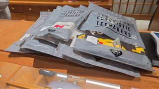 （分類：）位於 。 由 jerry2204 提交（商品編號 1439472858，圖片 1）。簡介： 。