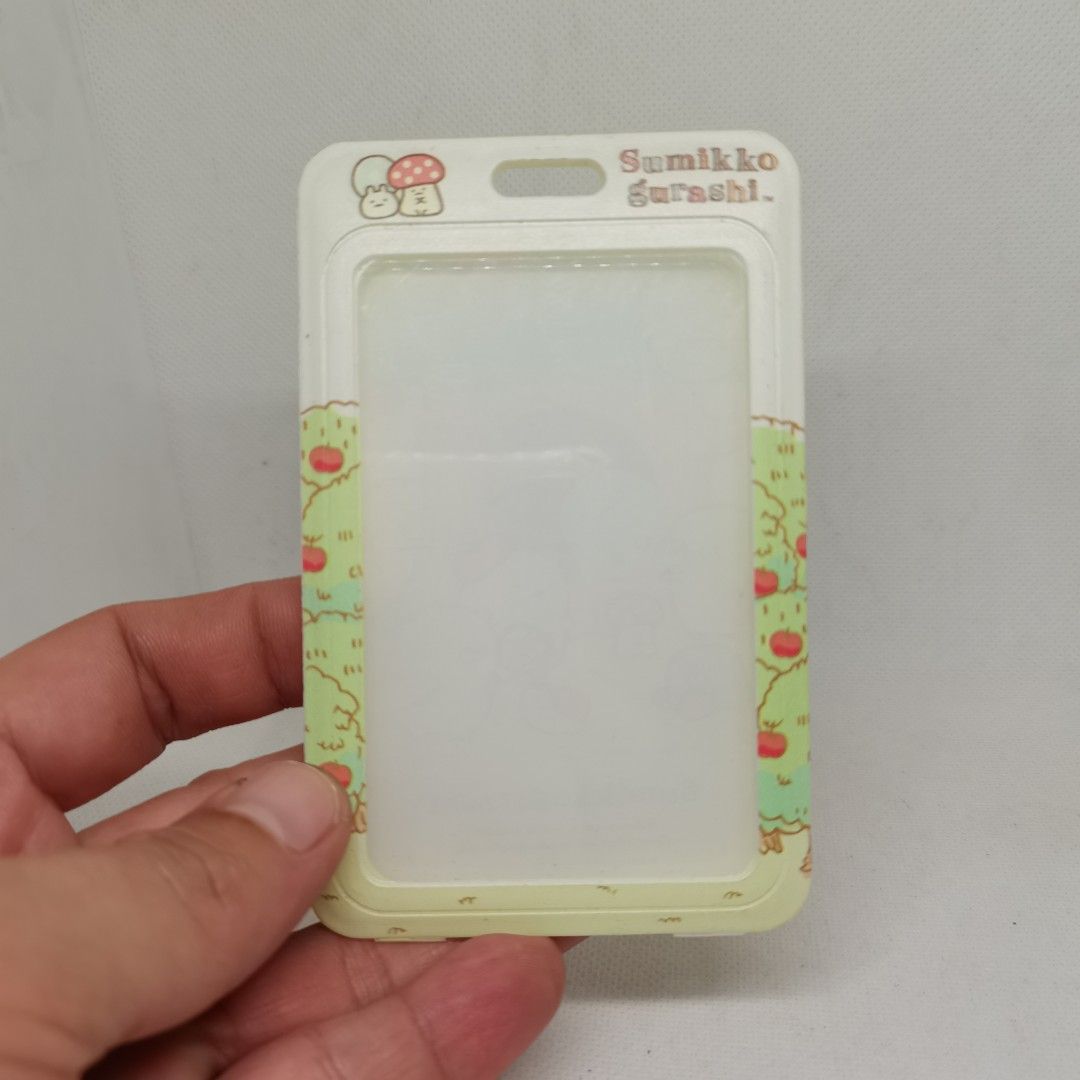 ID Holder Sumikko Gurashi, no lace (Category: Character Goods) located in Baguio. Submitted by boxmania (Listing ID 1439564014, Image 2). Description: unused, no lace, no packaging From HK Ukay Box/ JapSur/Auc What you see is what you get No return, no exchange (random item po nakukuha ng seller sa box) Seller Location: Baguio City MOD: Flash MOP: GCash Shipping fee will be charged to the buyer. Payment first before shipping..