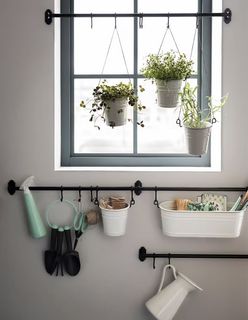 (Category: ) located in . Submitted by wardrobeprincess (Listing ID 1439446244, Image 1). Description: .