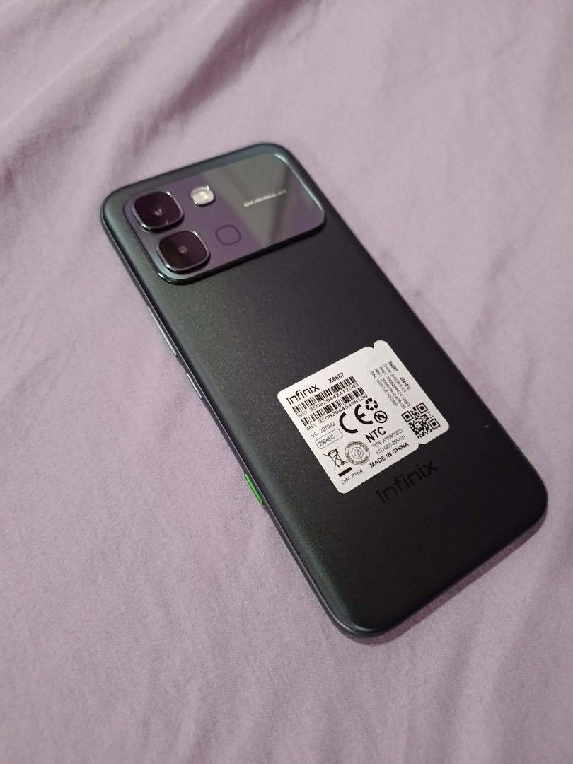 Infinix Note Edge 5g (Category: Android Others) located in Tagum. Submitted by cheriezaesthetics (Listing ID 1439531952, Image 3). Description: 8+8 GB RAM 256 GB ROM 6,500 mAh still negotiable Basta sure buyer. Android 16 No issue super kinis no scratch and dents 1 month old COMPLETE SET WITH BOX 📍 Tagum City Can do MEET UP and SHIP VIA J&T if outside TAGUM mine now. pay now. ship now..
