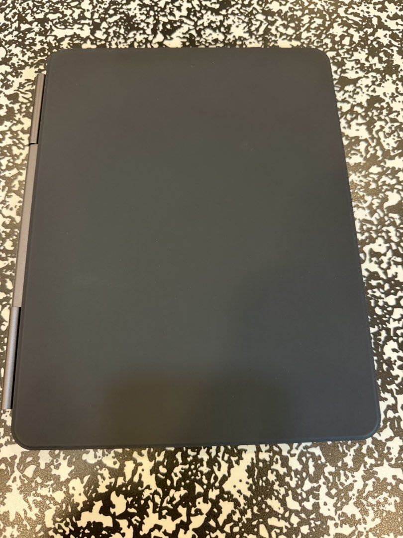 IPad Pro keyboard M4/M5461898074932520960