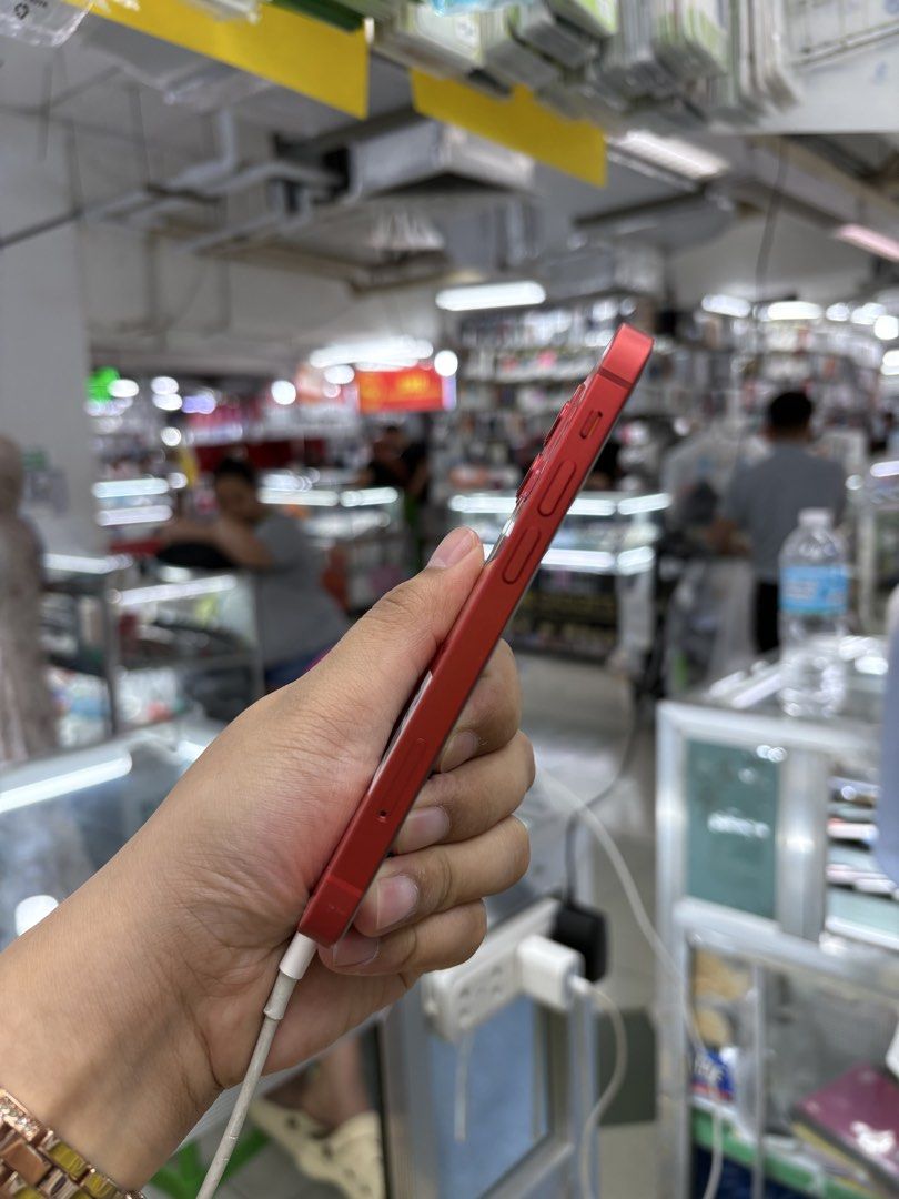 iPhone 12 Mini 128GB Factory Unlock No Issue Secondhand (Category: iPhone 12 Series) located in Pasig City. Submitted by FarAndRayShop (Listing ID 1439562474, Image 3). Description: OPEN FOR SWAP/SELLING/BUYING (RFS: Buy and Sell) Price: 12,499 iPhone 12 Mini 128GB •FACTORY UNLOCK •NO HIDDEN ISSUES •TEST TO SAWA •Authentic Phone Physical store in Greenhills Shopping Center XD-07 Stall Number Look For Rayray Or Anika NO CASH INSTALLMENT We are ope