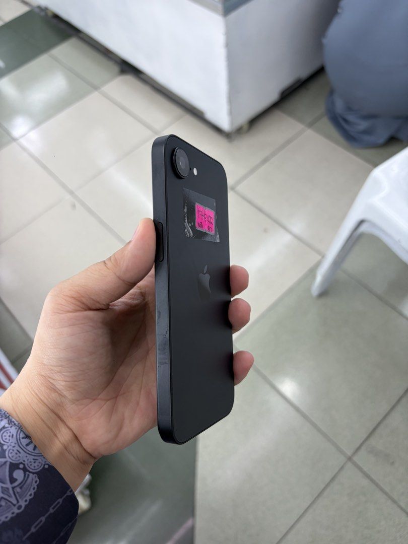 Iphone 17e 512gb 100% batt FU NTC No issue (Category: iPhone 17 Series) located in San Juan City. Submitted by keannagadgetph (Listing ID 1439475535, Image 2). Description: Available Units for today's POST! Iphone 17e / 512gb / NTC Variant / FU / Complete - any colors available (price may vary) - good condition - 99% Makinis - 100% battery - NTC Variant - No Repair ~ Accepting SWAP / TRADE IN / INSTALLMENT / BINTA UNIT ~ CASH ON DELIVERY METRO MA