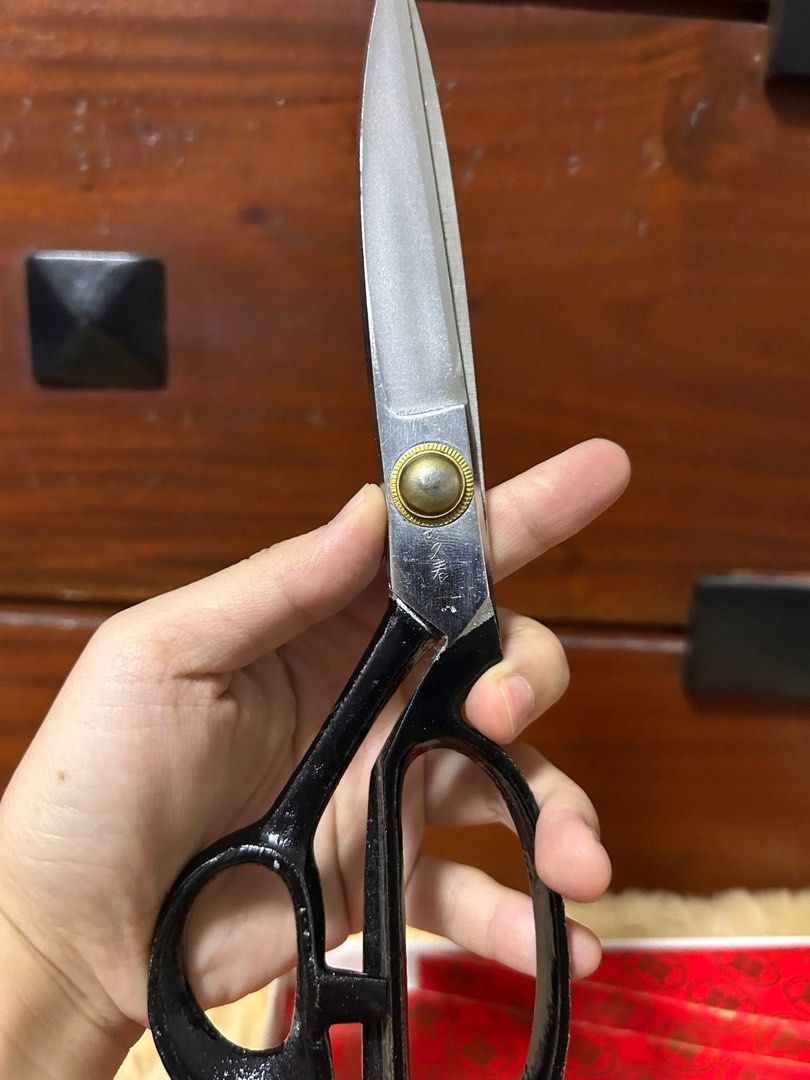 Japan Stainless Tailor Scissor (Category: Craft Supplies & Tools) located in Bulacan. Submitted by mecrafts4u.olstr (Listing ID 1439512497, Image 3). Description: .