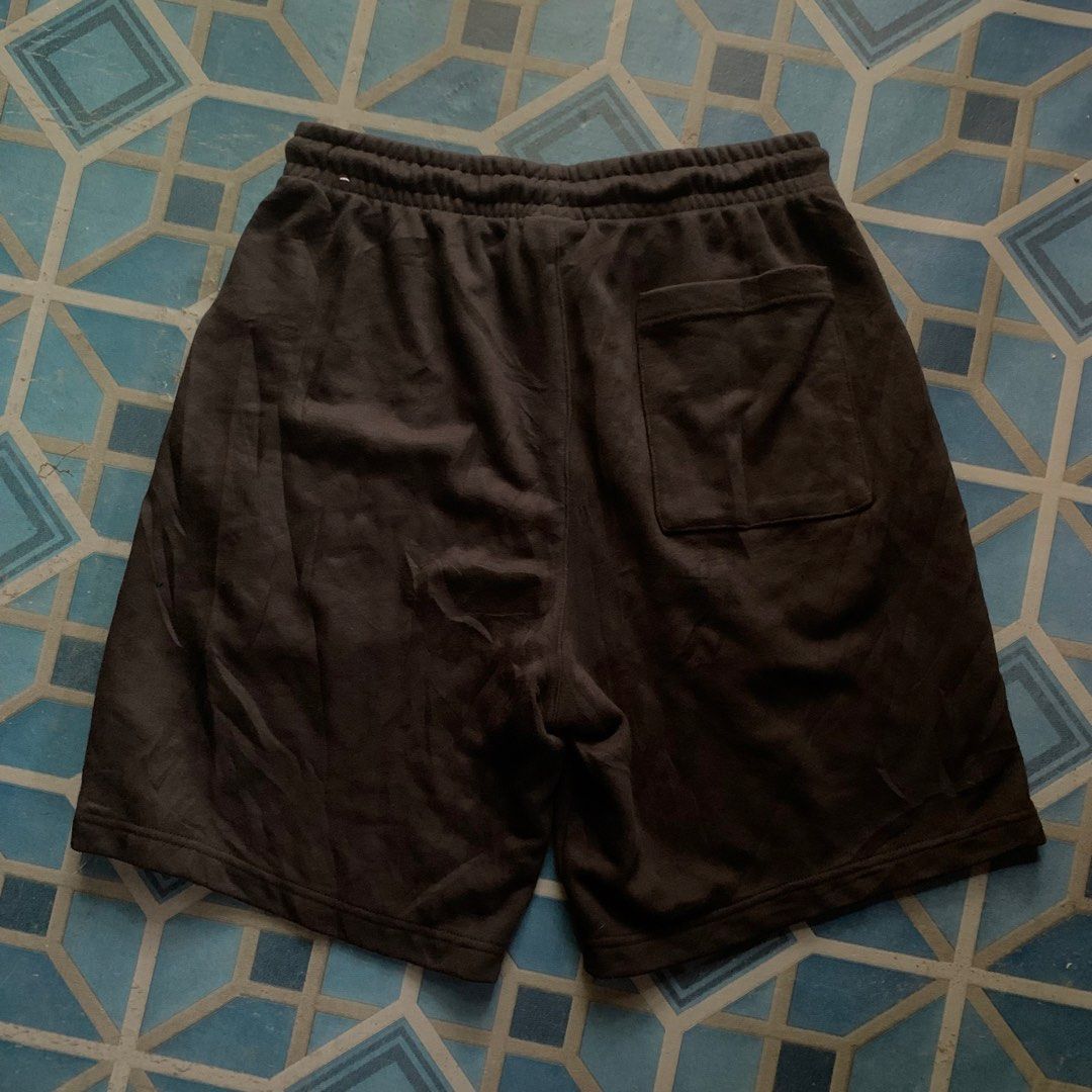 JORDAN BROOKLYN SHORT (Category: Shorts) located in Manila. Submitted by junjun_watanabe (Listing ID 1439539770, Image 3). Description: Authentic free size L 20 color rate: 9.2/10 condition: Excellent no issues.