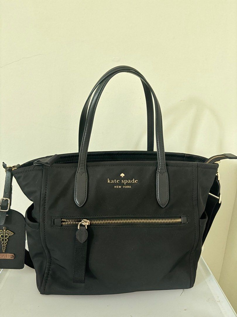 Kate Spade Chelsea Satchel Medium (Category: Luxury Bags & Wallets) located in Quezon City. Submitted by jglico (Listing ID 1439458160, Image 1). Description: Rarely used, leather still good as new With strap .
