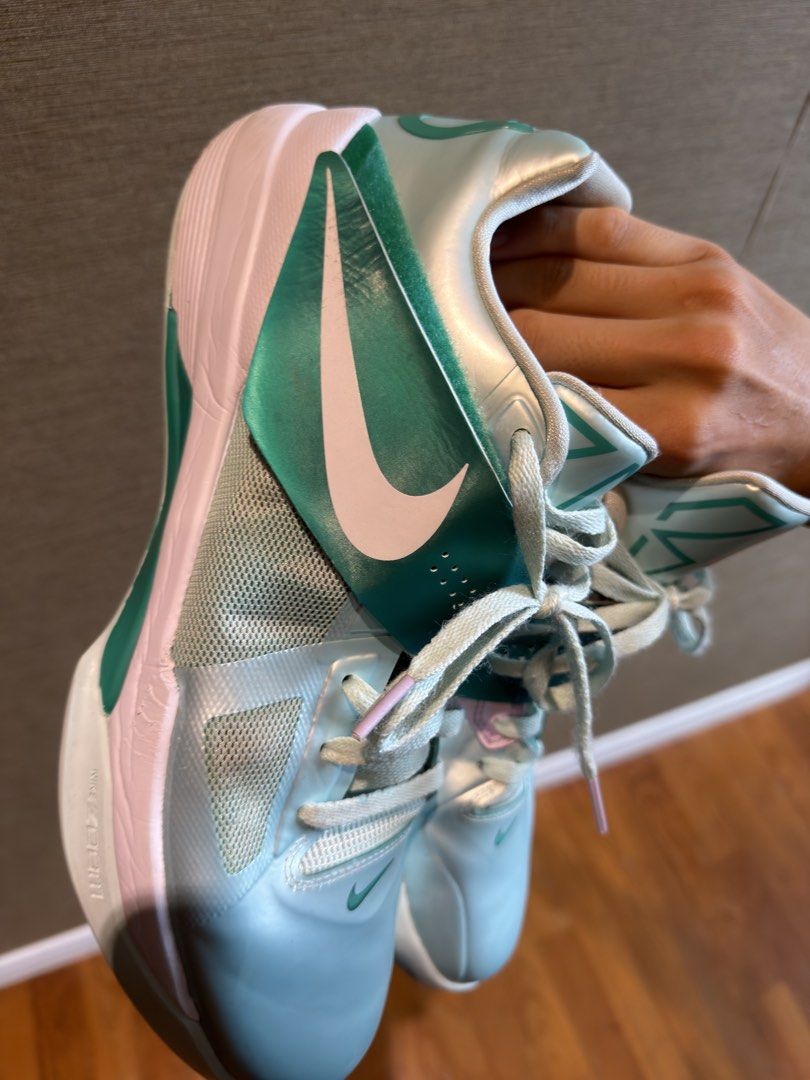 kd4 easter (Category: Sneakers) located in Singapore. Submitted by fiercebird.63da59 (Listing ID 1439432764, Image 2). Description: WTS still like brand new rfs: too big for my feet.