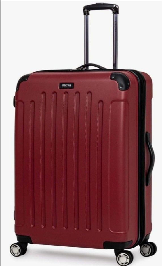 Kenneth Cole Reaction Renegade expandable Ligth weight Luggage hardshell 8 wheels spinner travel suitcase luggage bag (Category: Luggage) located in Manila. Submitted by billionaireaco (Listing ID 1439552847, Image 1). Description: - Kenneth Cole Reaction suitcase - Vibrant red color - Telescoping handle - 360-degree multi-directional -fresh and good condition -unisex 8-wheel spinners - Adjustable clothing compression panel - Multiple mesh zipper