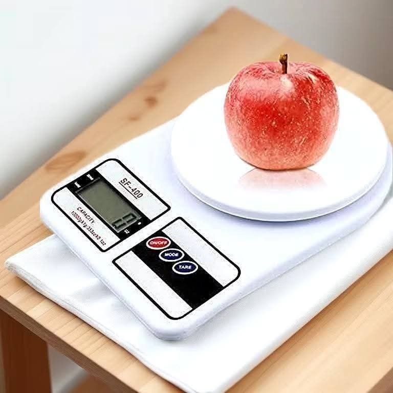 Kitchen scale (Category: Health Monitors & Weighing Scales) located in Manila. Submitted by yzlshop (Listing ID 1439564891, Image 2). Description: .