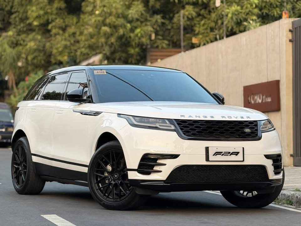 Land Rover Range Rover Velar Auto (Category: Used Cars) located in Manila. Submitted by quality_cars (Listing ID 1439494163, Image 2). Description: ✅AVAILABLE ❗️NEW ARRIVAL / QUALITY UNIT GUARANTEED ❗️ For sale / Cash / Trade in / Financing ✔️2019 acq RANGE ROVER VELAR Automatic transmission First owned White platinum Upgraded “VORSTEINER” wheelset 💯Quality unit guaranteed 💯No hidden issue 💯No history of accident 💯Not flooded 💯Test drive all