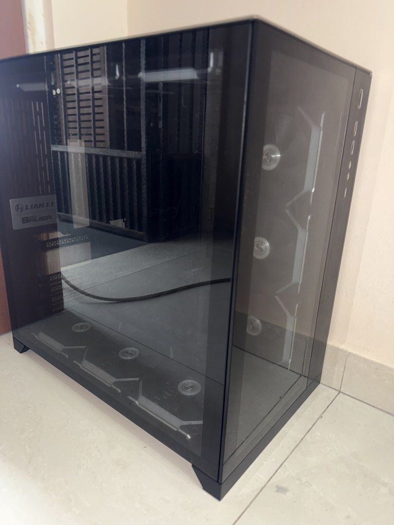 Lian Li O11 Dynamic PC Case - Black462002956765777921