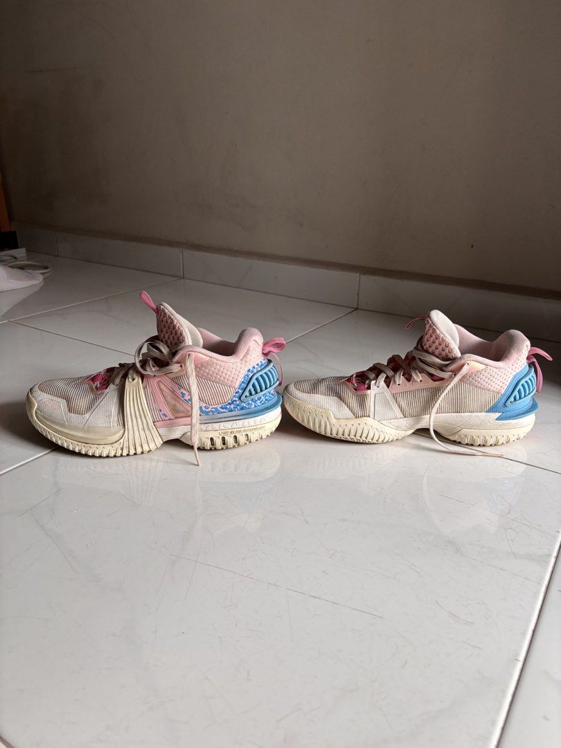 LiNing Badfive BASKETBALL SHOES, Men's Fashion, Footwear, Sneakers on ...