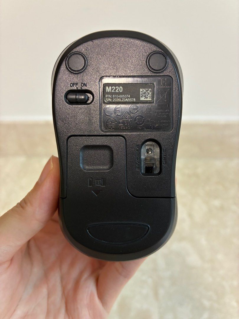 Logitech M220 Wireless Mouse462125143562670082