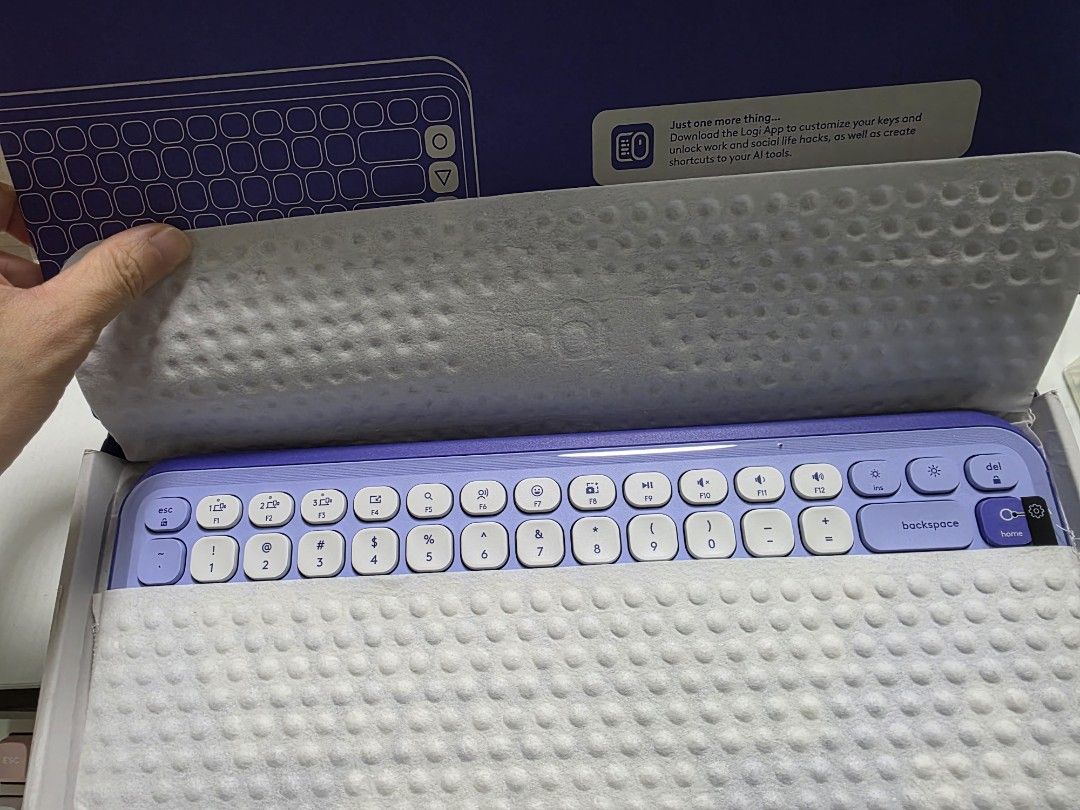 Logitech POP Icon Keys Wireless Keyboard - Lavender462143813814865920