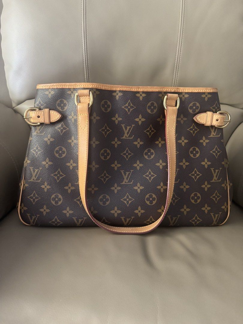 Louis Vuitton Batignolles (Category: Luxury Bags & Wallets) located in Malolos. Submitted by luxeandlately (Listing ID 1439448303, Image 2). Description: Bought in LV Shop HK Comes with dustbag Used gently not more than 10x Very good condition 💯 - Authentic Louis Vuitton Monogram tote bag - Classic LV monogram pattern - Two top handles - Spacious interior - Light brown leather trim - Gold-tone hardware - Multiple interior pockets for organizatio