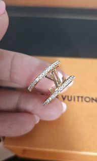 (Category: ) located in . Submitted by skay32 (Listing ID 1439438334, Image 1). Description: .