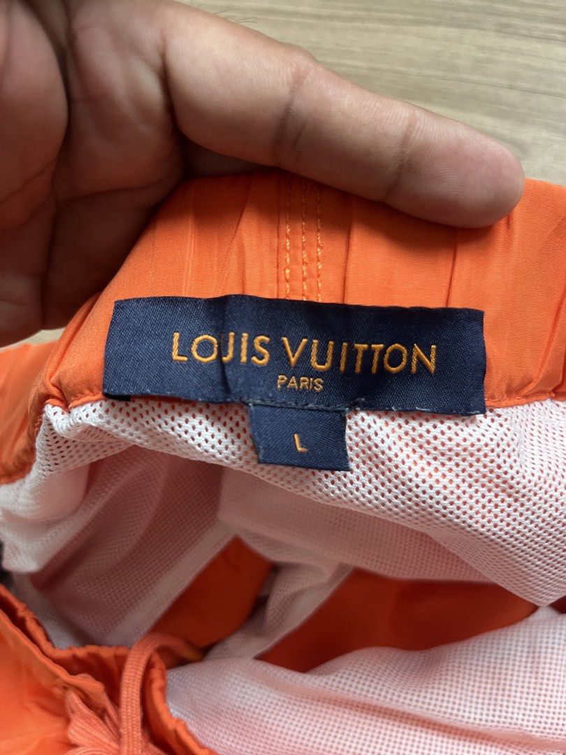 LOUIS VUITTON SWIM WEAR (Category: Luxury Apparel) located in Cebu City. Submitted by fierce.vincent (Listing ID 1439539273, Image 3). Description: LOUIS VUITTON SWIM WEAR SHORT EXCELLENT CONDITION FITS 32-34 LENGTH 17 1450 + SF.